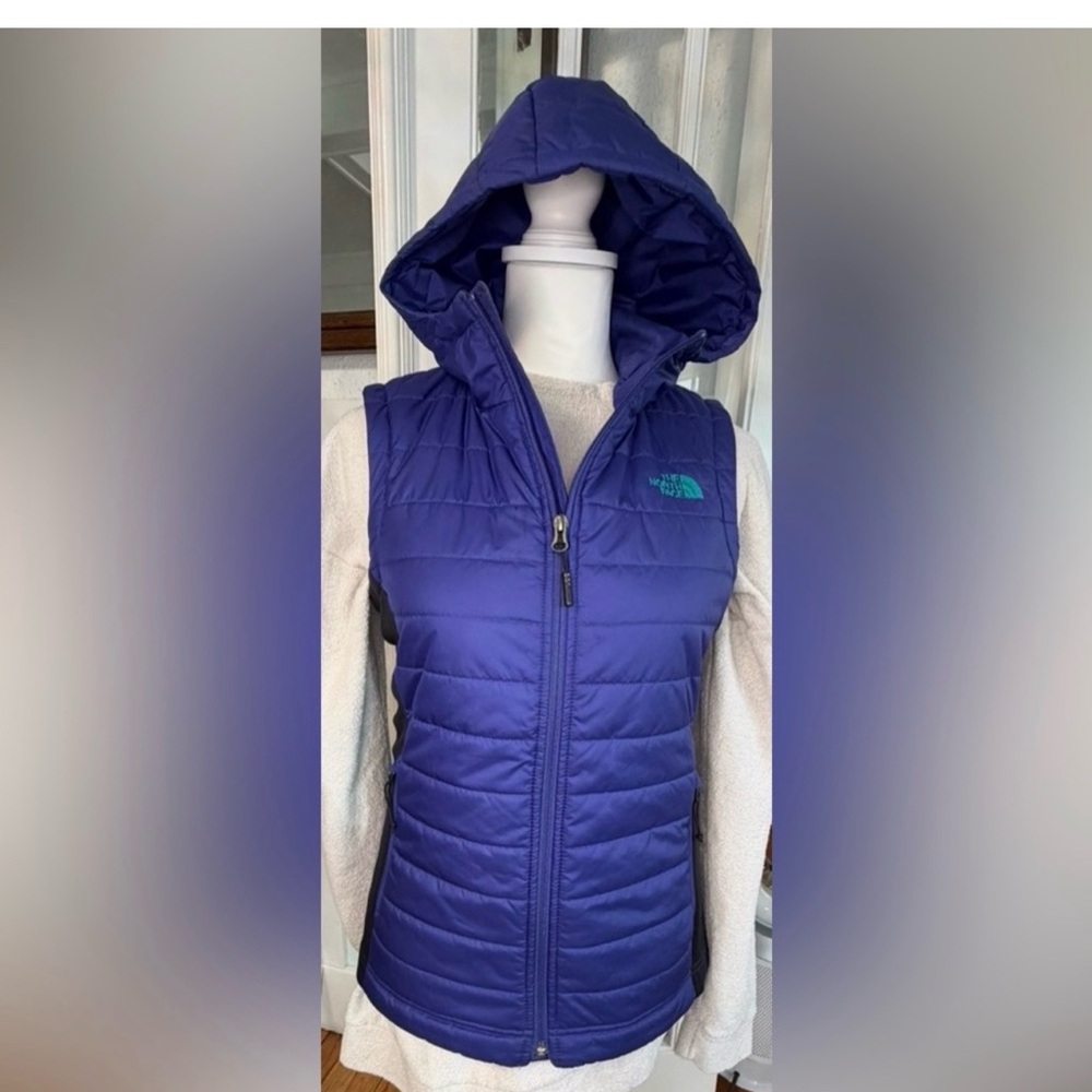 The North Face Women's Hooded Vest